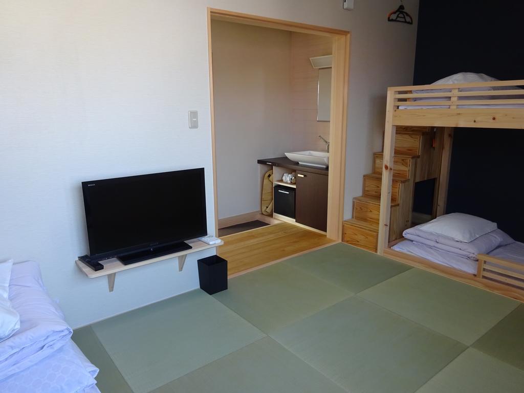 Minshuku Koide Hotel Кацуура Екстериор снимка